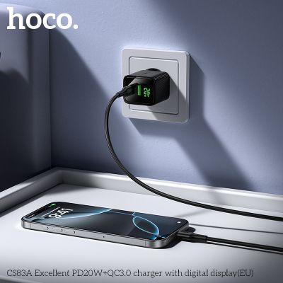 Зарядно устройство HOCO CS83A / 20W  /  с дисплей, черно